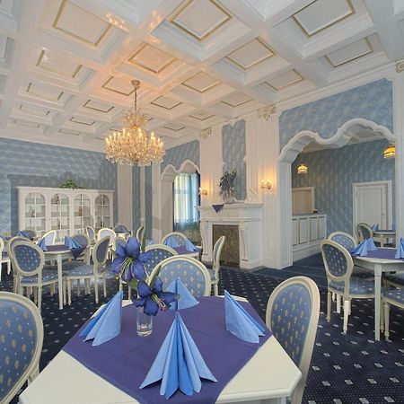Hotel Zamecek Podebrady Luaran gambar