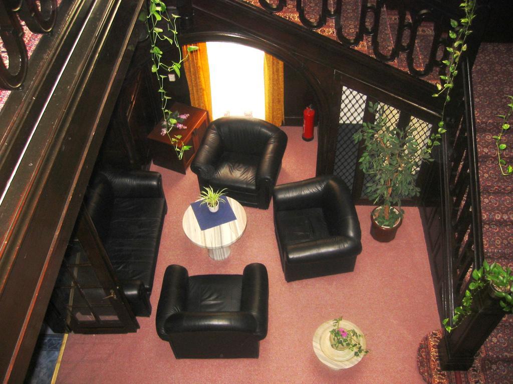 Hotel Zamecek Podebrady Luaran gambar